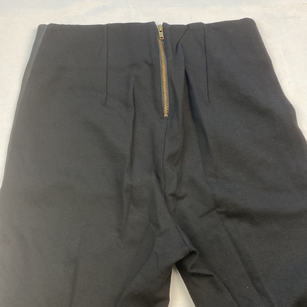 Woman’s J Crew pants - Picture 5 of 8